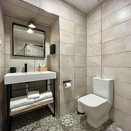 Bed & Breakfast 7 Kale Bilbao
