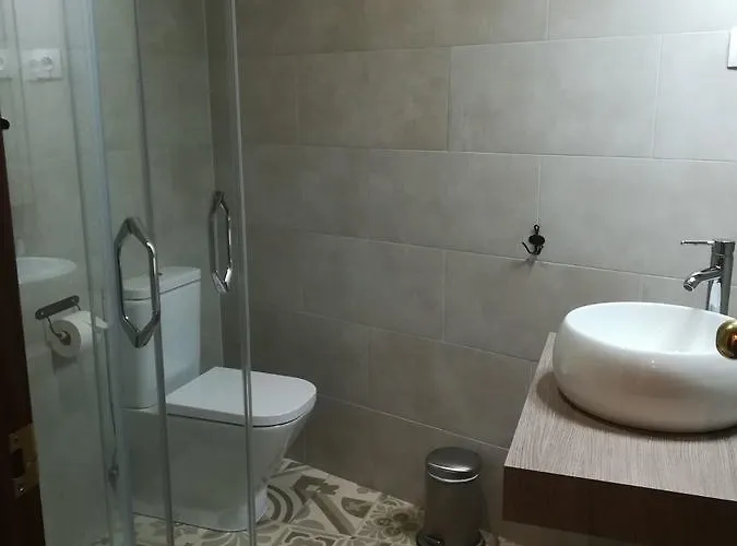 7 Kale לינה וארוחת בוקר